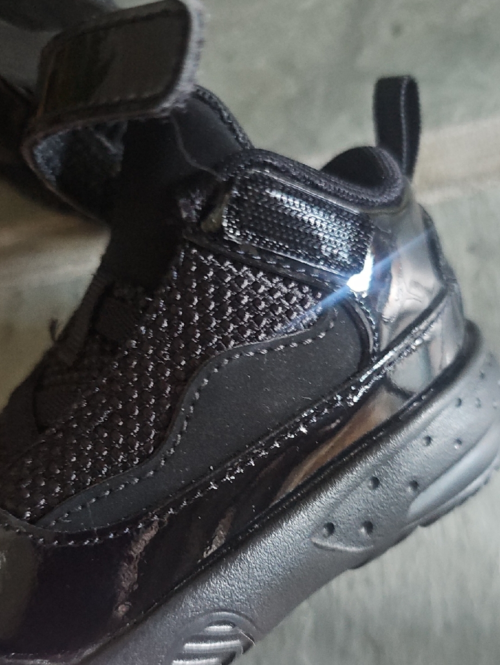 Nike Air Jordan Max Aura 2 Black Sneakers Infant Toddler Size 4C Cn8096 005 - Picture 7 of 10